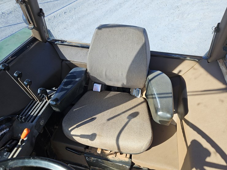 john-deere-4450-image-17