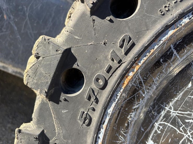 2021-bobcat-s70-image-16