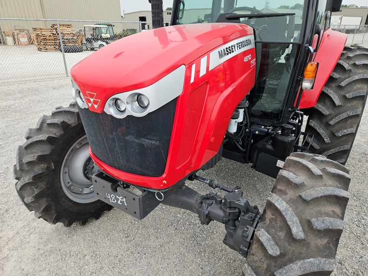 2014-massey-ferguson-4610-image-3
