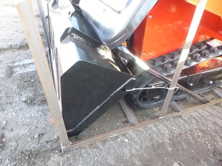 2025-agt-sda-140t-skid-steer-track-loader-image-7