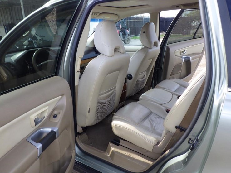 2008-volvo-xc90-image-7