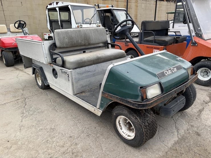 2012-club-car-turf-2-image-2