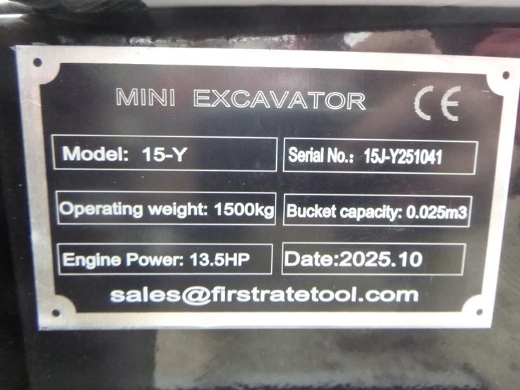 2025-vicsec-vc15-y-hydraulic-excavator-image-27