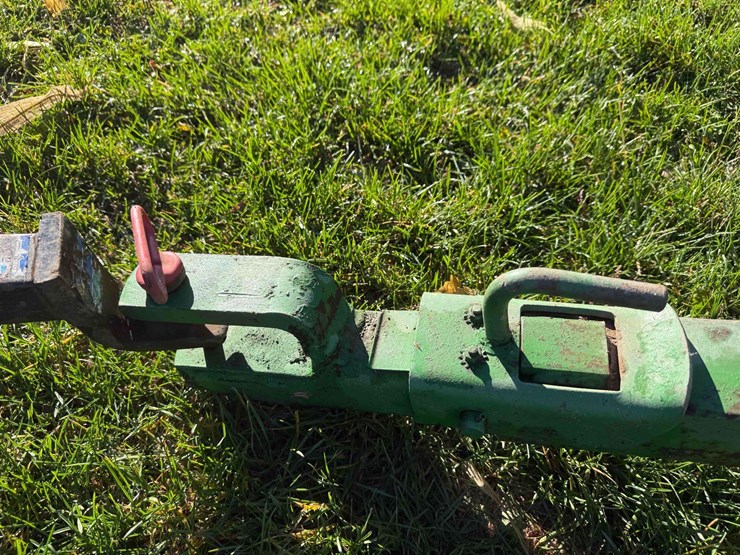 1065-john-deere-1065a-image-11