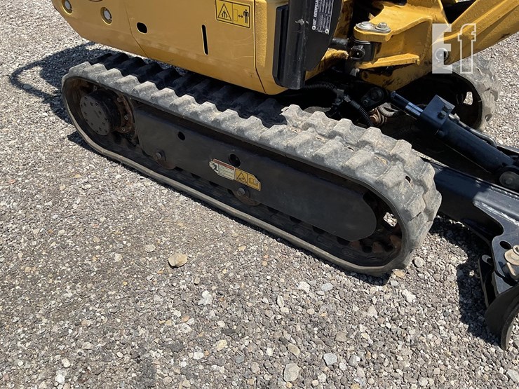 2022-caterpillar-300.9d-image-14