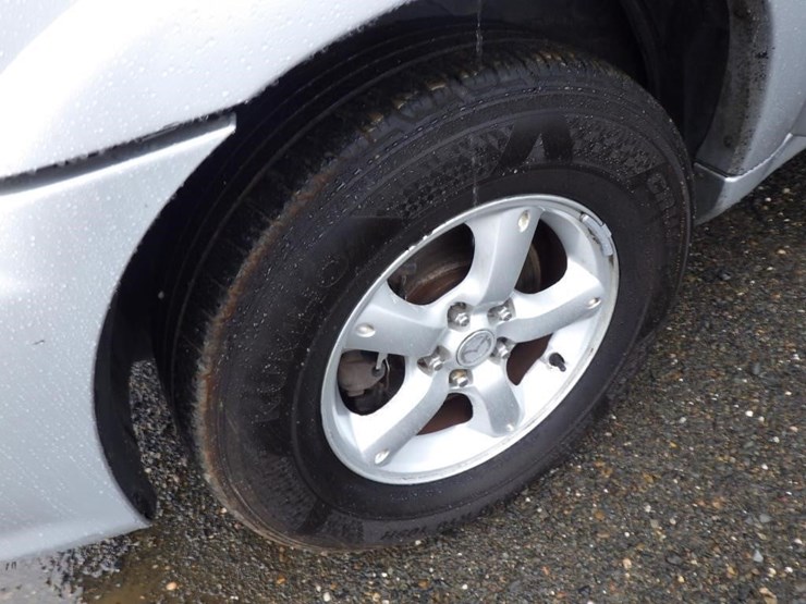 2005-mazda-tribute-image-13