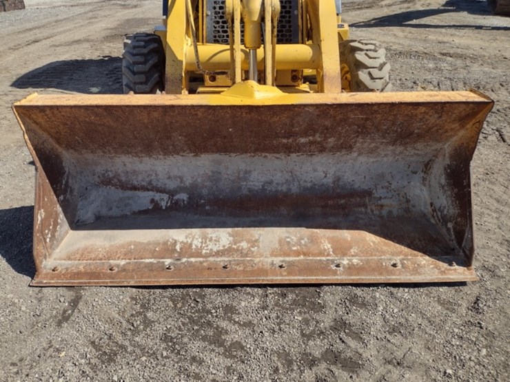 2005-deere-310sg-image-17