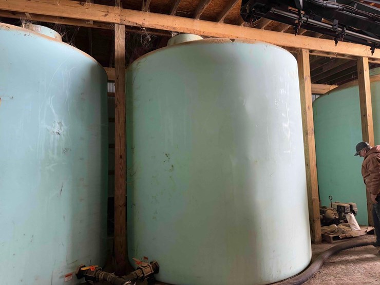 ace-poly-tank-image-1