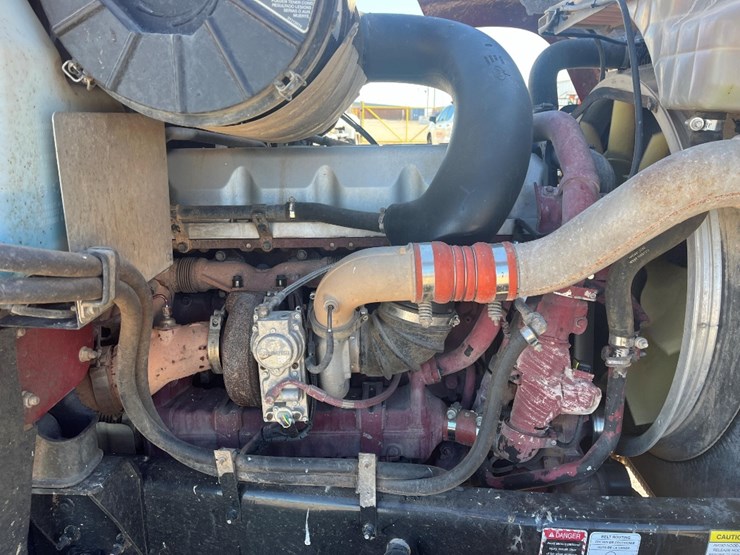 2013-mack-chu613-image-10