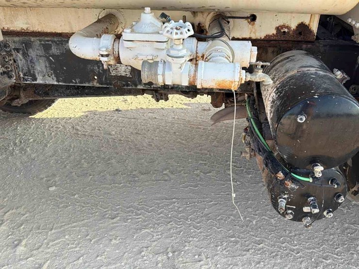 2019-ledwell-tank-image-9