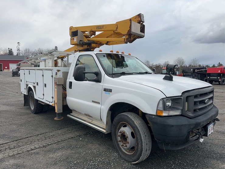 2003-ford-f550-image-3