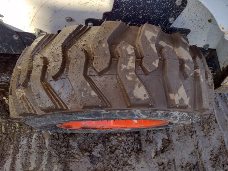 bobcat-s570-image-21