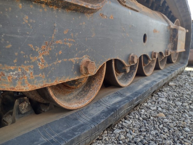 bobcat-t590-image-32