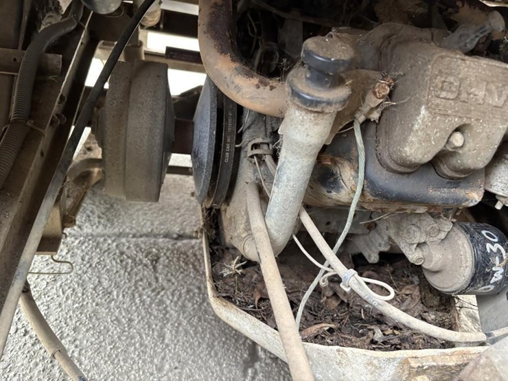 2012-club-car-turf-2-image-20