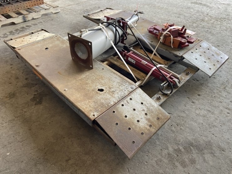 gray-ql-60-quicklift-plus-vehicle-lift-image-7