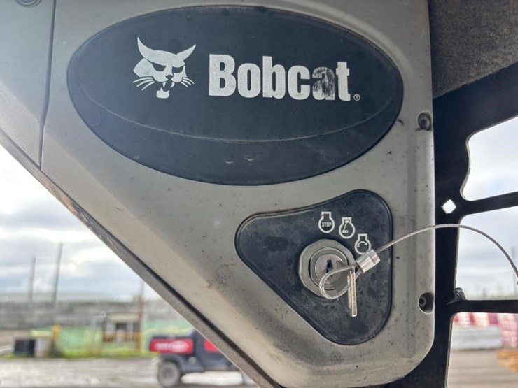 2012-bobcat-s175-image-26