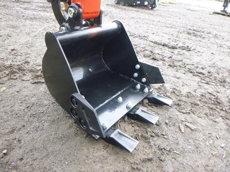 2025-tpm-18bs-hydraulic-excavator-image-9