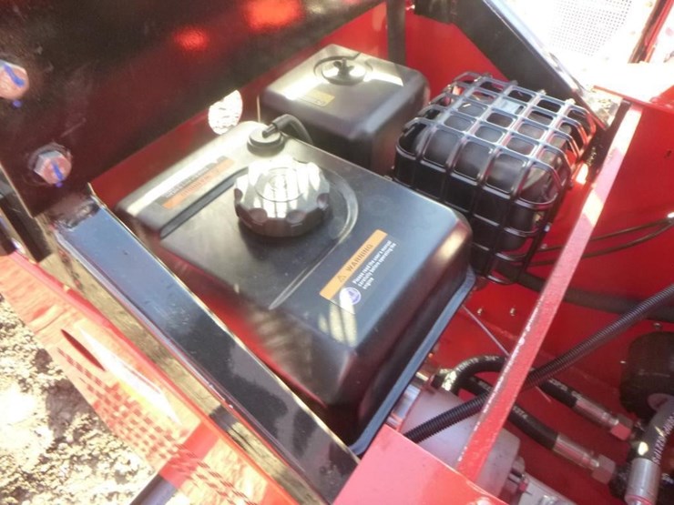 2025-agt-sda-140t-skid-steer-track-loader-image-17