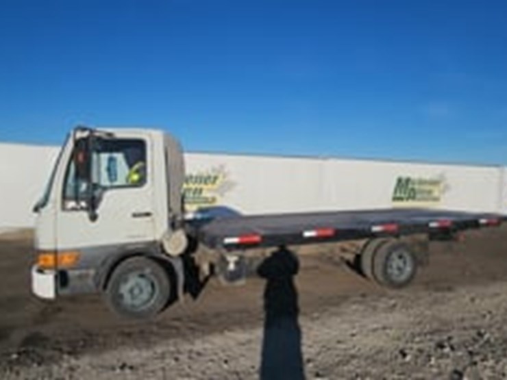 2004-hino-fb1817-image-4