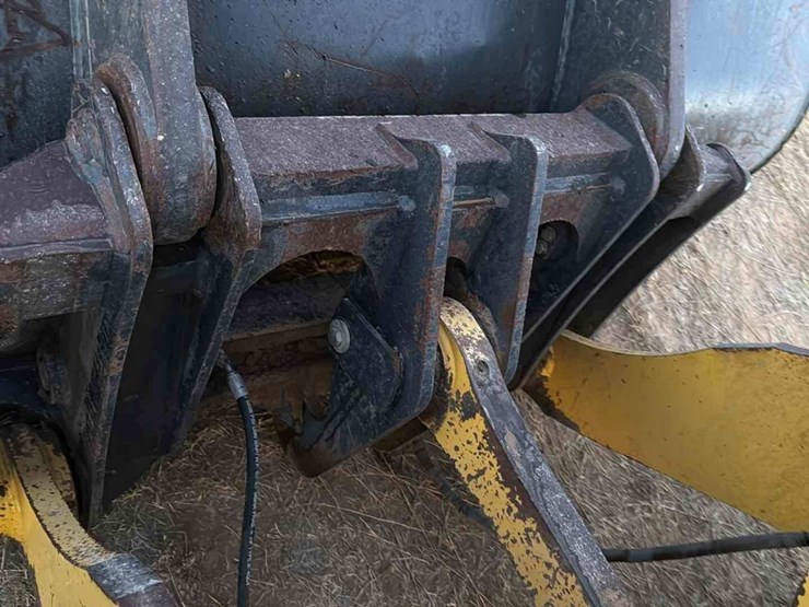 komatsu-wa270-image-10