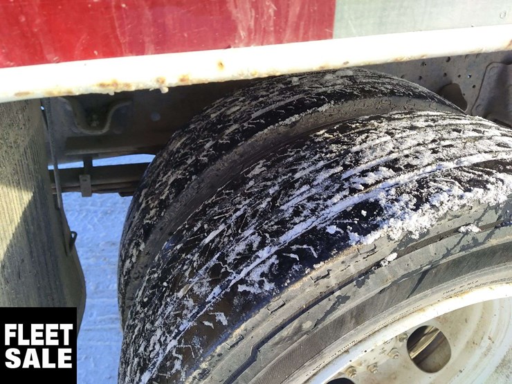 2007-gmc-w5500-image-10