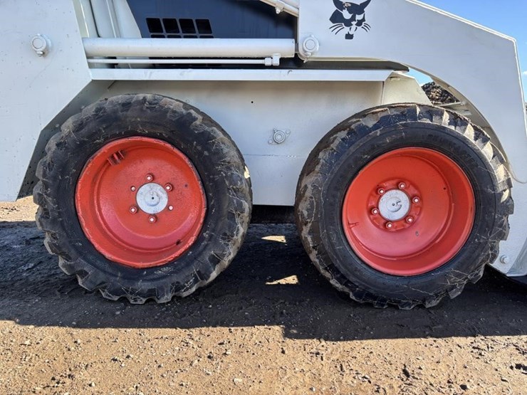 bobcat-643-image-15