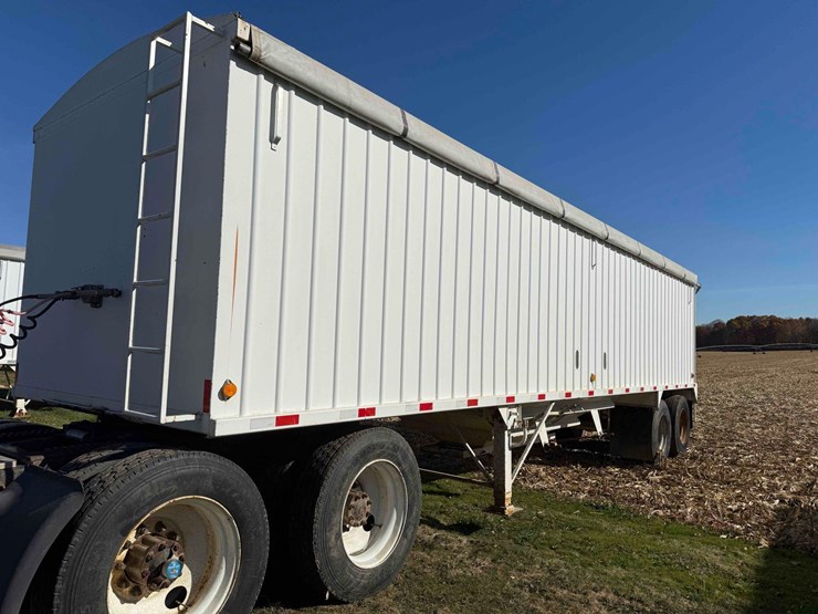 agri-trader-hopper-bottom-image-5