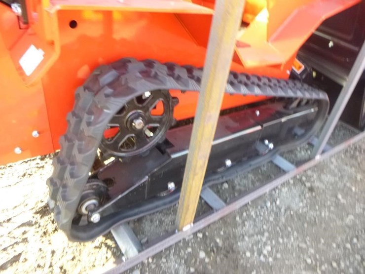 2025-agt-sda-140t-skid-steer-track-loader-image-19