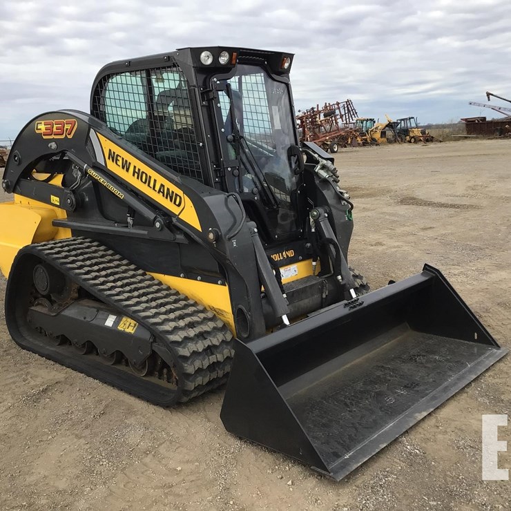 2023 NEW HOLLAND C337