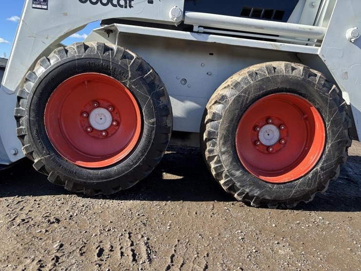 bobcat-643-image-13