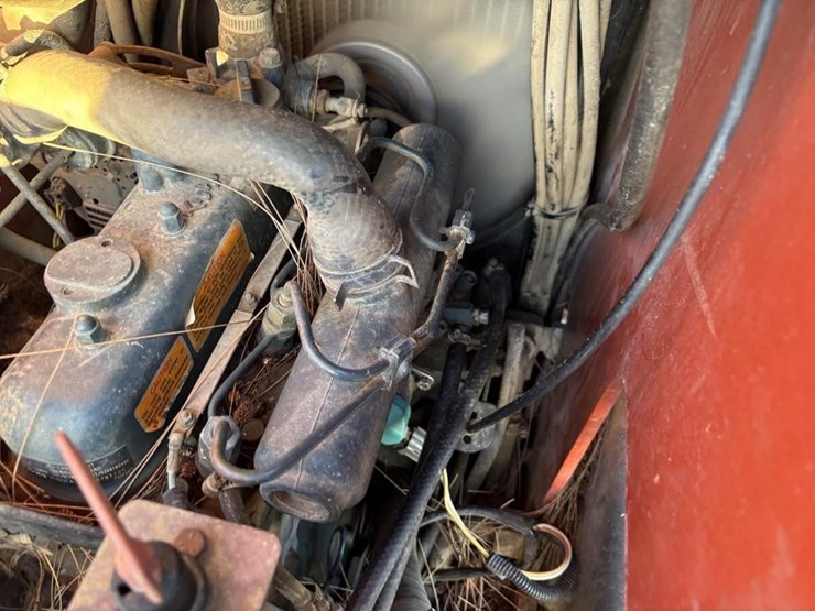 2006-ditch-witch-sk650-image-18