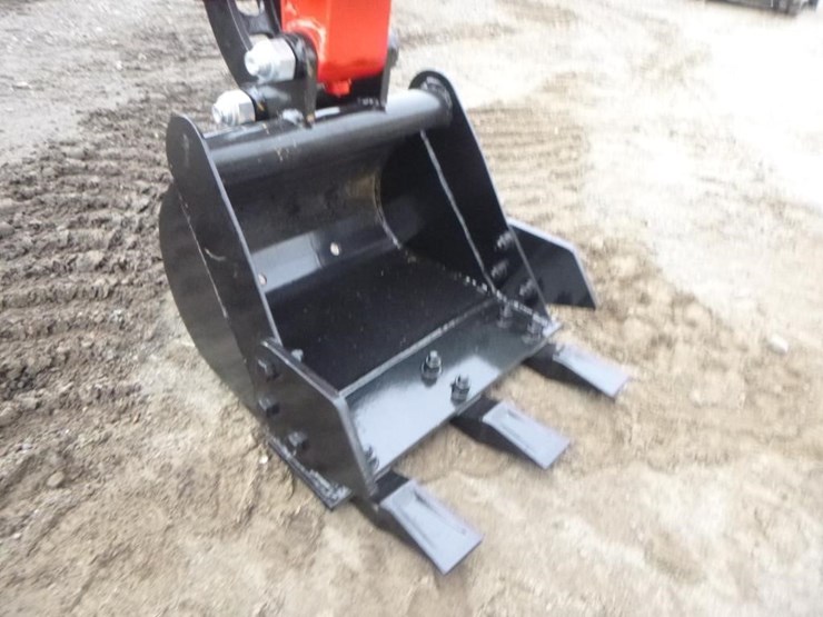 2025-vicsec-vc13-hydraulic-excavator-image-9