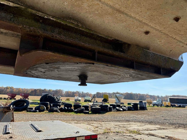 1976-6500-gal-ss-tanker-image-6