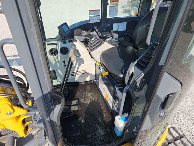 kobelco-sk35sr-image-9