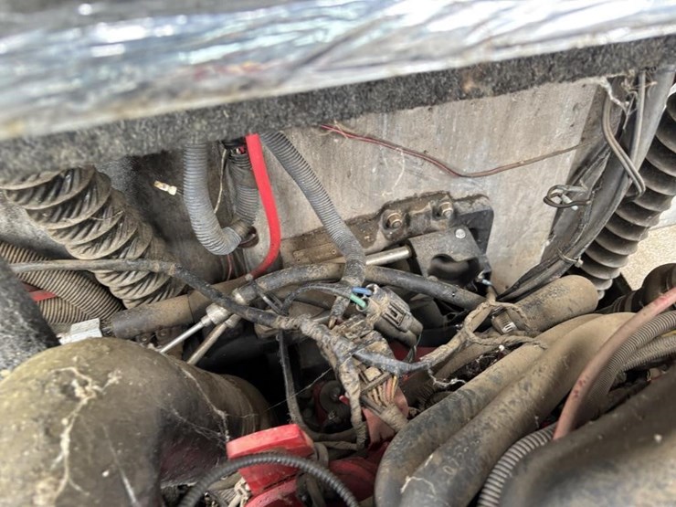 2000-unknown-trailer-image-23