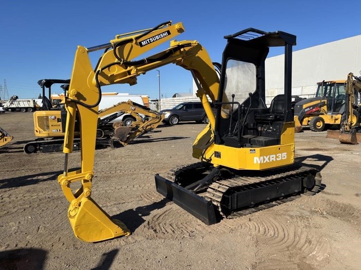 mitsubishi-mxr35-image-1