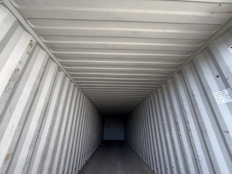 2005-tal-international-shipping-container-image-13