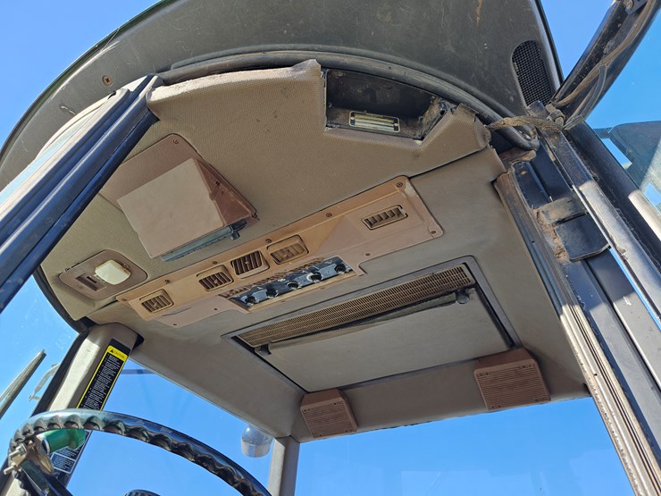 john-deere-4450-image-15