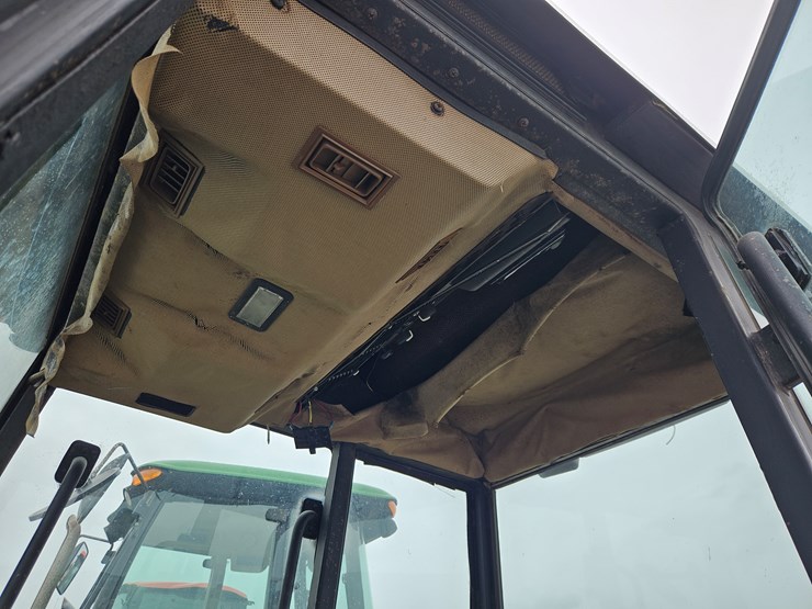 1996-john-deere-5200-image-5