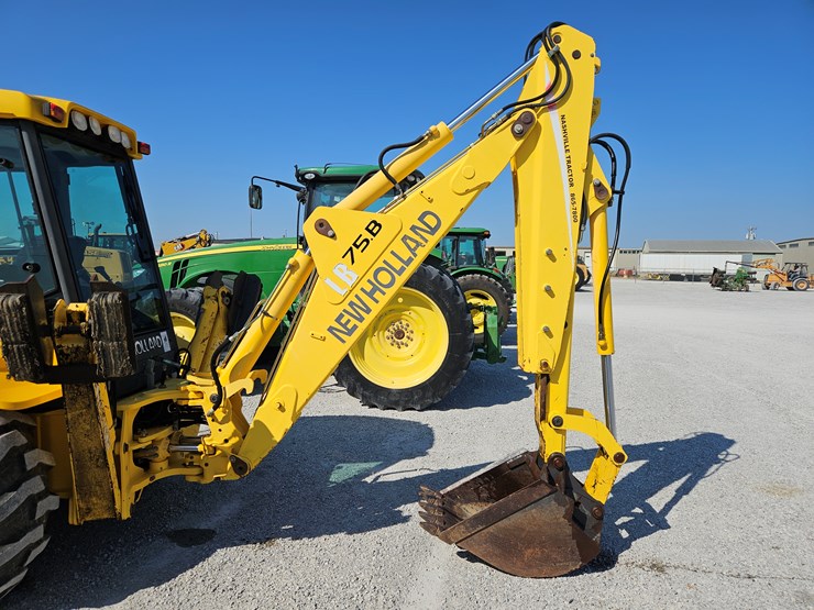 2005-new-holland-lb75b-image-15