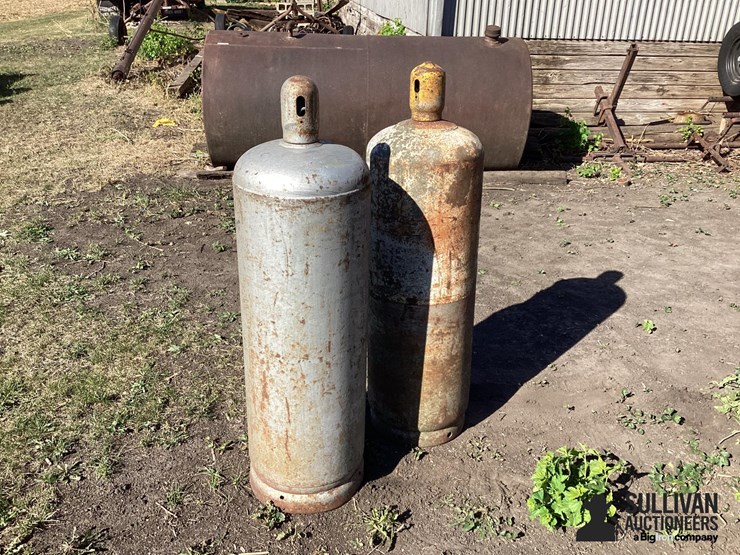 propane-tanks-image-3