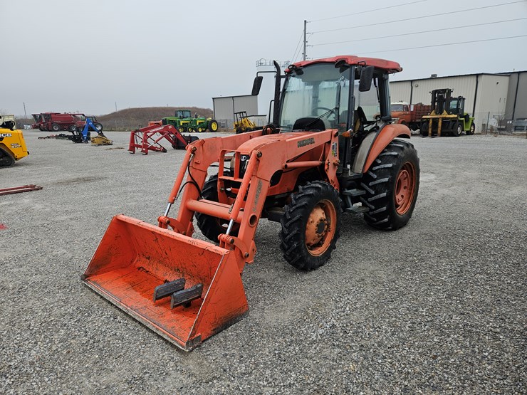 2008-kubota-m7040-image-25