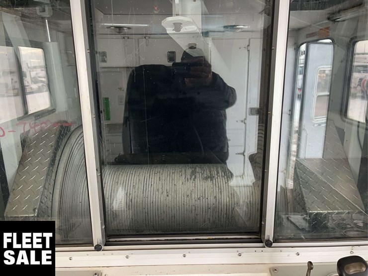 2003-international-9200i-image-16