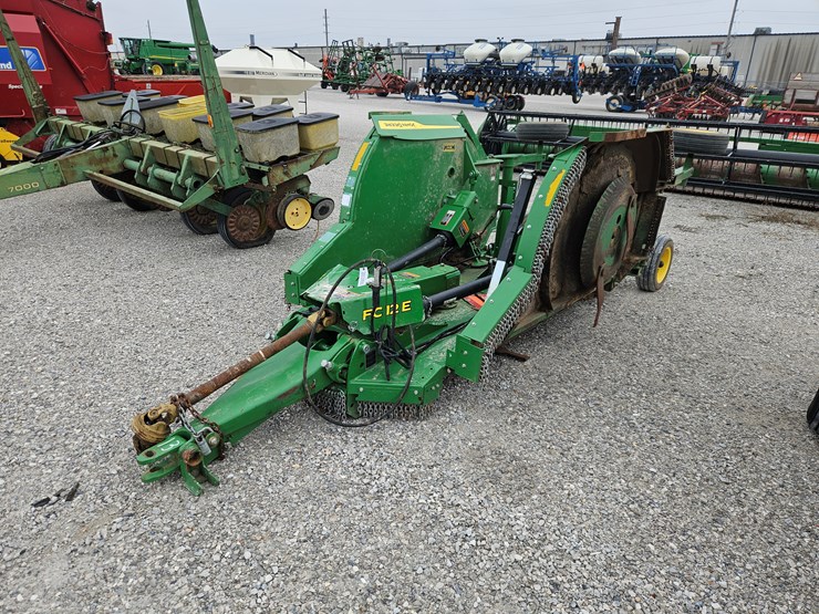 2022-john-deere-fc12e-image-1