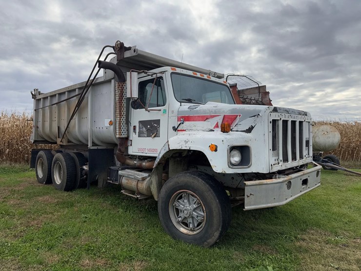 1978-international-1100-image-1