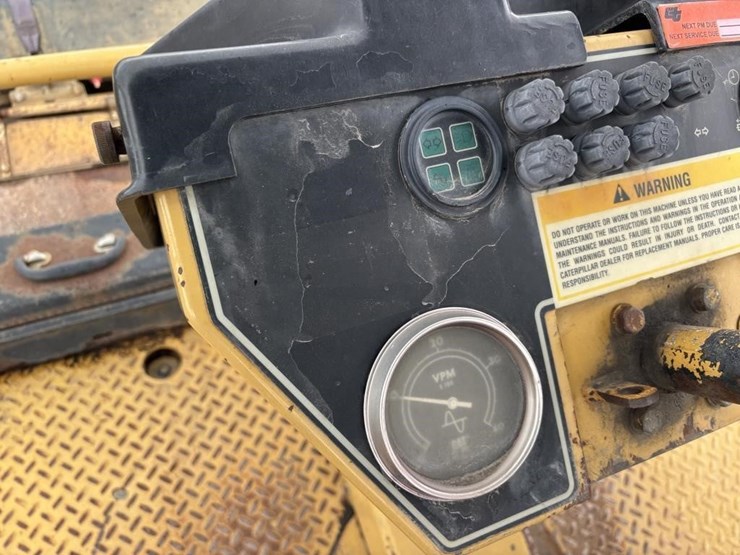 caterpillar-cb-434c-image-24