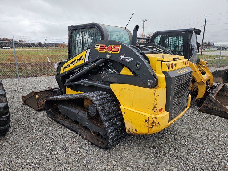 2019-new-holland-c245-image-14