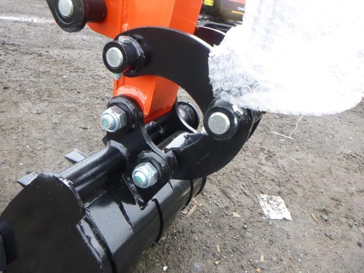 2025-tpm-18k-hydraulic-excavator-image-11