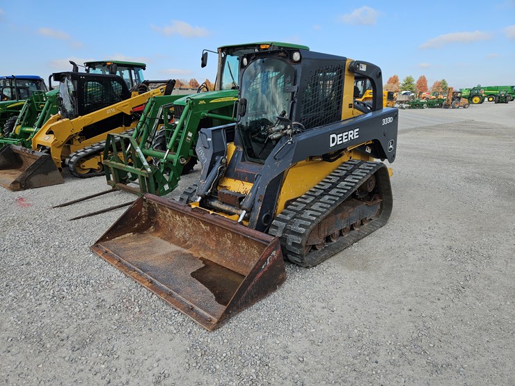 2010-deere-333d-image-1