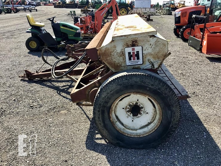 international-10-image-8